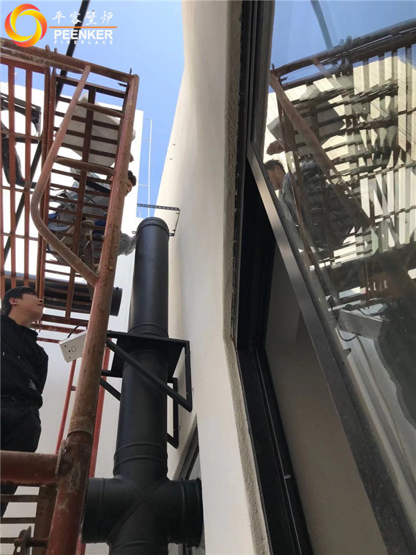 平客壁爐廣東中山丹麥Aduro 15進口火爐安裝案例.jpg