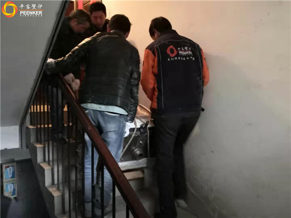 平客壁爐南京金陵名人居進(jìn)口真火壁爐安裝實(shí)拍.jpg 平客壁爐南京金陵名人居進(jìn)口真火壁爐安裝實(shí)拍.jpg