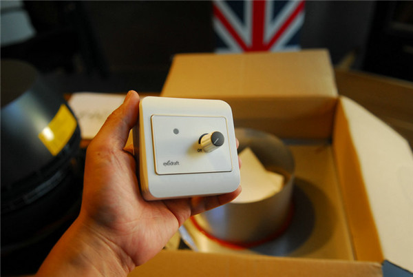 exodraft壁爐排煙風機控制器.jpg exodraft壁爐排煙風機控制器.jpg