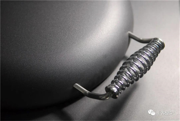 ESSE Bakeheart,供暖烹飪兩相宜.jpg