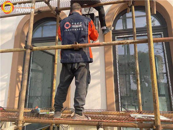 呼和浩特半山半水別墅丹麥Aduro A15SK壁爐安裝.jpg