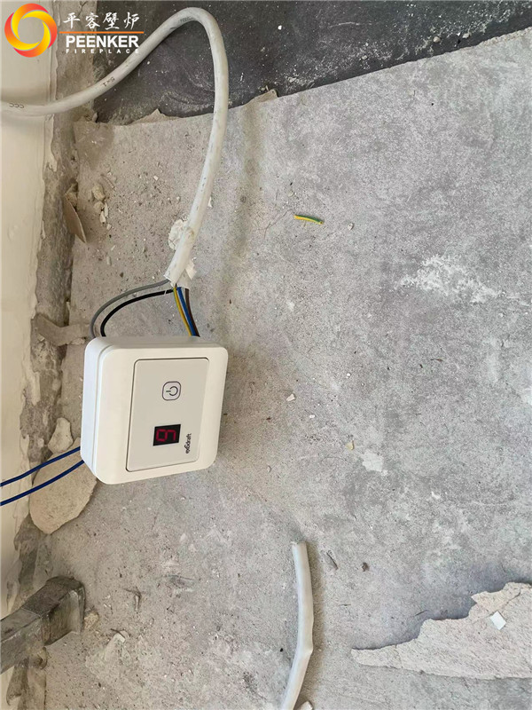 呼和浩特半山半水別墅丹麥Aduro A15SK壁爐安裝.jpg