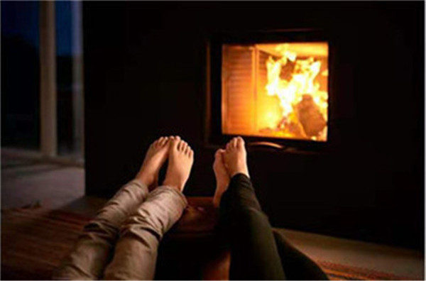 燃木壁爐的6大好處,為您選擇壁爐提供一些幫助.jpg 燃木壁爐的6大好處,為您選擇壁爐提供一些幫助.jpg