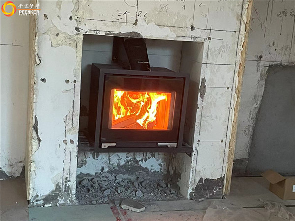 太原龍觀天下別墅丹麥Aduro A5真火壁爐安裝.jpg