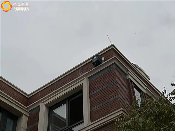 上海中海九峯里別墅丹麥進(jìn)口壁爐Aduro 15安裝.jpg