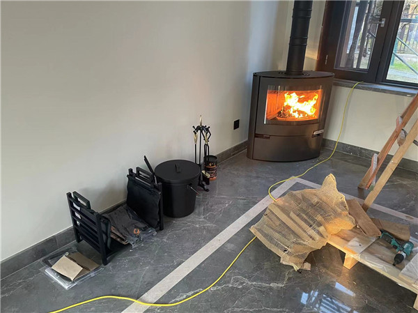 鎮江邊城怡湖雅墅丹麥Aduro A15獨立式火爐安裝.jpg