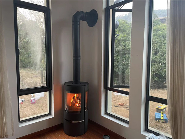 杭州九龍山莊丹麥Aduro獨(dú)立式火爐A17安裝.jpg