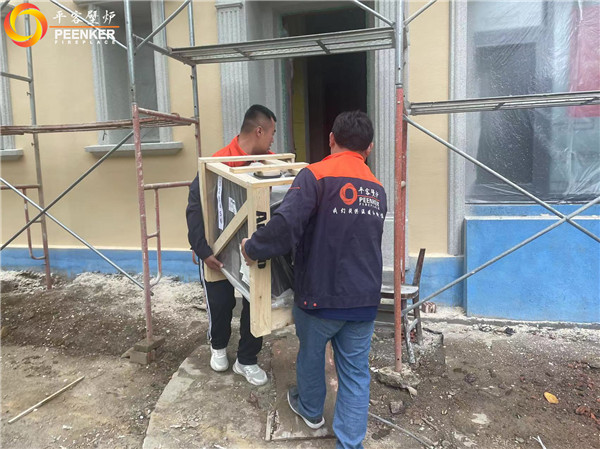 南京臥龍湖別墅丹麥進口壁爐Aduro A5安裝.jpg