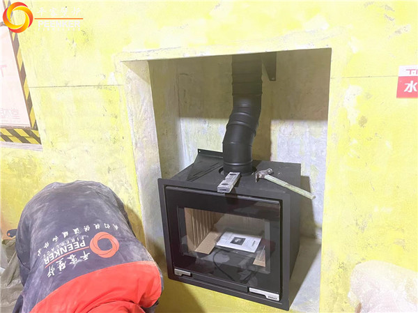 南京臥龍湖別墅丹麥進口壁爐Aduro A5安裝.jpg