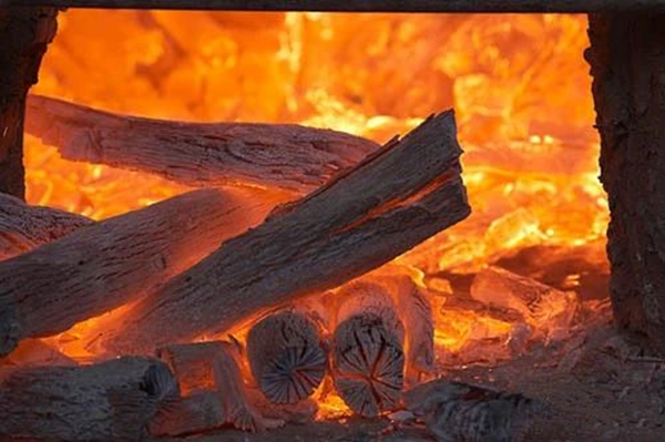 木柴二次燃燒文章插圖.jpg 木柴二次燃燒文章插圖.jpg