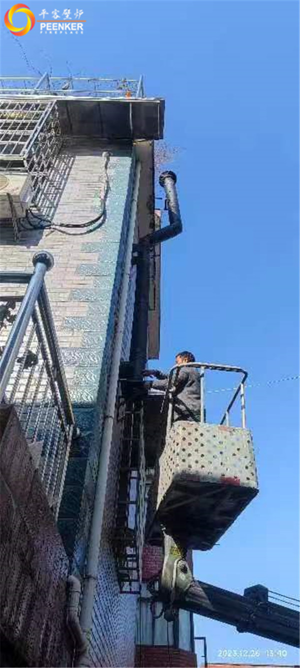 平客壁爐江西景德鎮丹麥Morso 2140鑄鐵火爐安裝.jpg