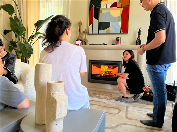 同樣是嵌入式壁爐,單面/雙面/轉角/三面壁爐各有什么特點.jpg 同樣是嵌入式壁爐,單面/雙面/轉角/三面壁爐各有什么特點.jpg