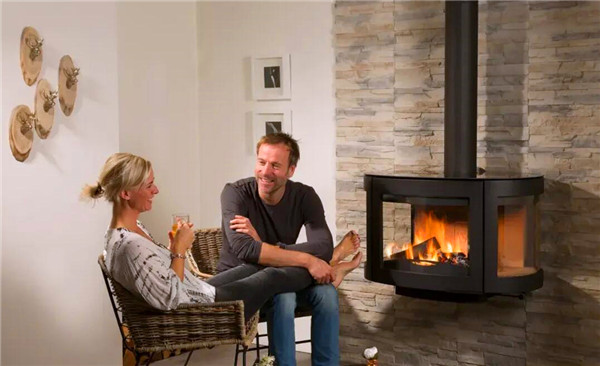 進口壁爐比國產壁爐好在哪里?主要有3點.jpg 進口壁爐比國產壁爐好在哪里?主要有3點.jpg