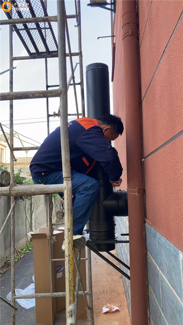 湖北枝江自建房丹麥Aduro A9.1獨立火爐安裝過程實拍.jpg