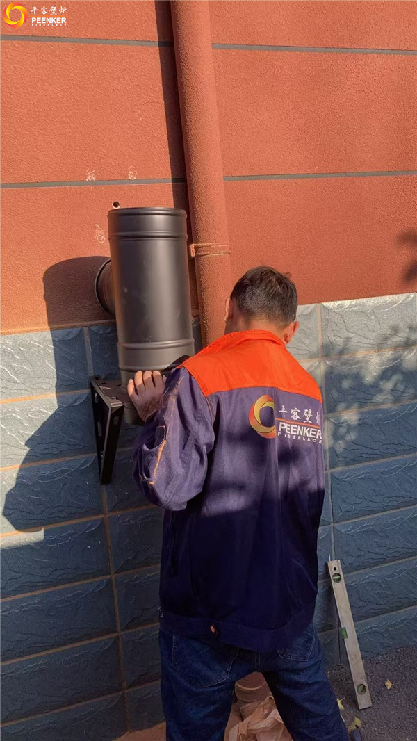 湖北枝江自建房丹麥Aduro A9.1獨立火爐安裝過程實拍.jpg