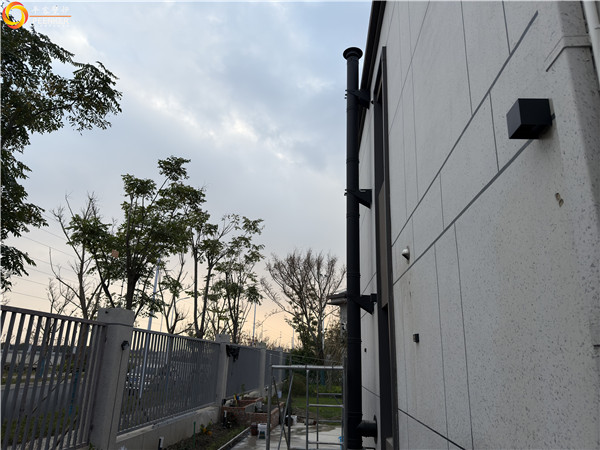 上海崇明別墅丹麥Aduro 9.1真火壁爐安裝.jpg