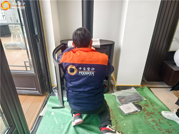 溧陽悠然南山映西里丹麥Aduro A15壁爐安裝.jpg