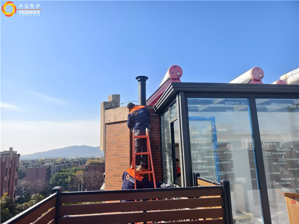 南京保利紫晶山丹麥Aduro 15B獨立火爐安裝.jpg