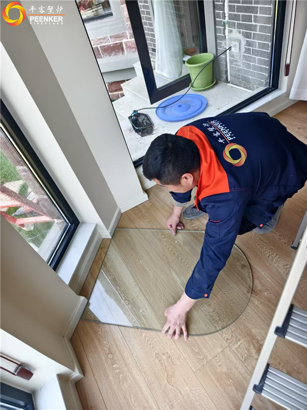 常州美林湖別墅丹麥Aduro A17獨(dú)立火爐安裝.jpg