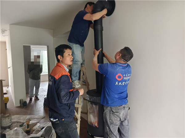 南京亞東城丹麥Aduro 9.1獨(dú)立火爐安裝.jpg