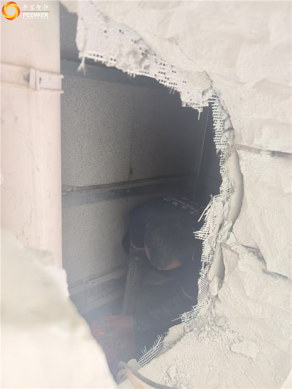 上海融信鉑灣別墅丹麥Morso 2140壁爐安裝.jpg