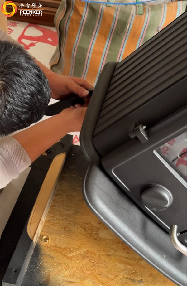 上海徐匯老洋房丹麥Morso 2110火爐安裝.jpg